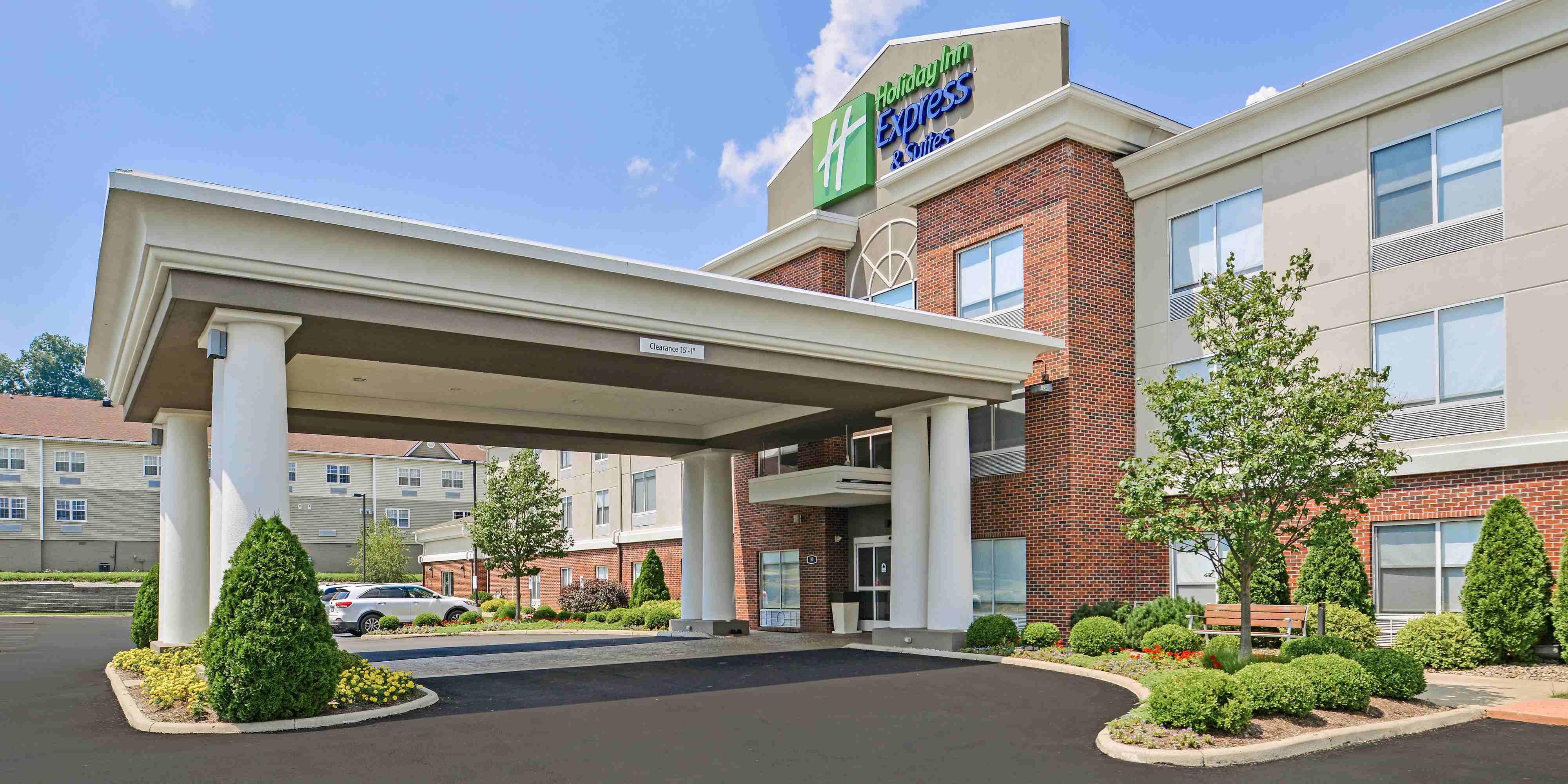 Holiday Inn Express & Suites Parkersburg - Mineral Wells - Mineral ...